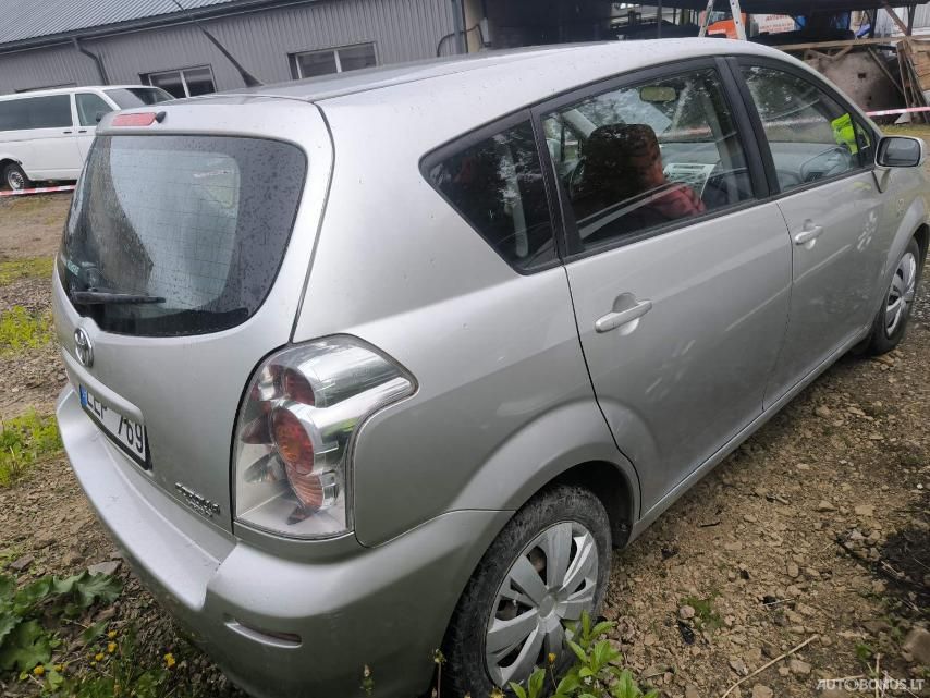 Toyota Corolla | 2