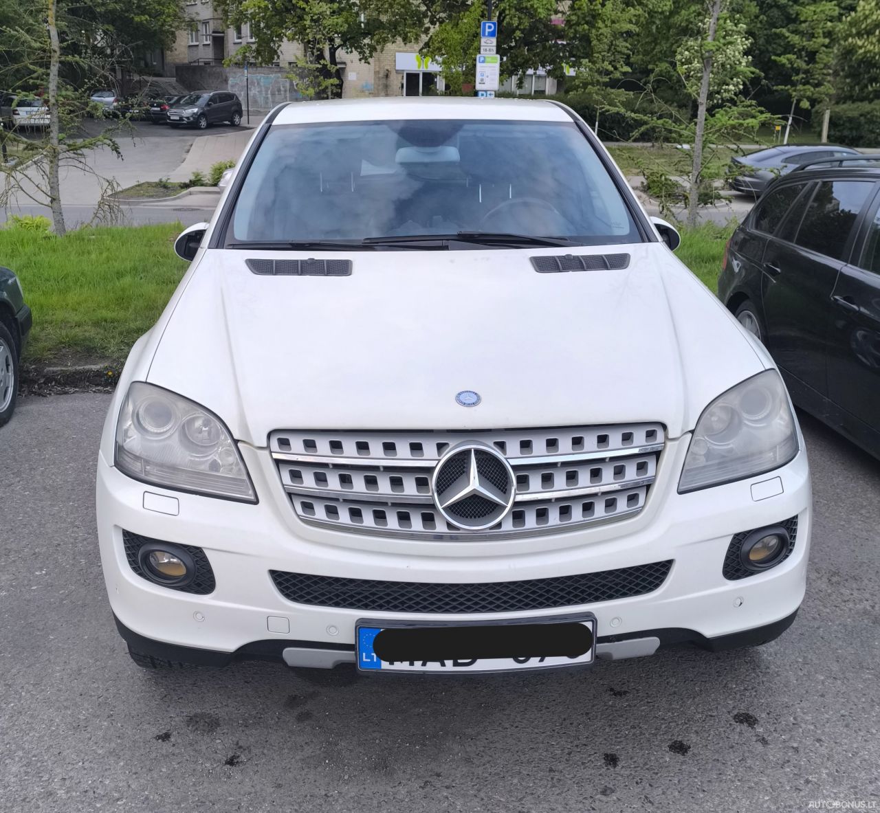 Mercedes-Benz ML320