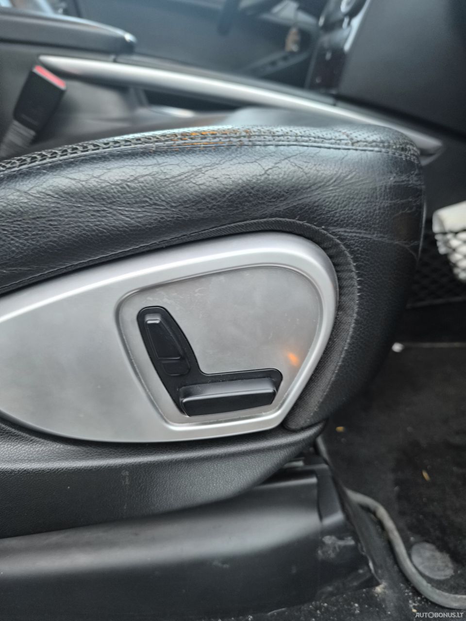 Mercedes-Benz ML320 | 13