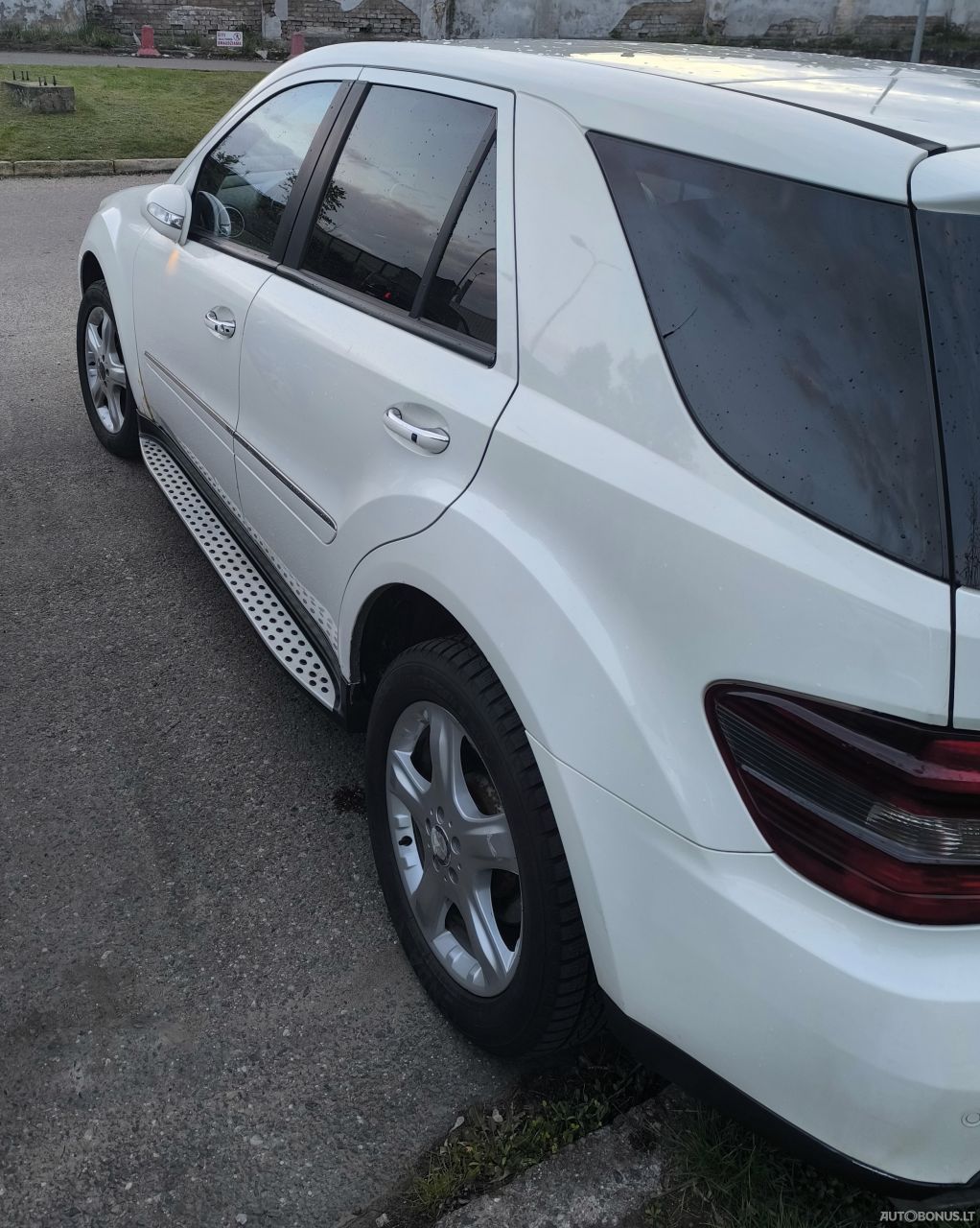 Mercedes-Benz ML320 | 4