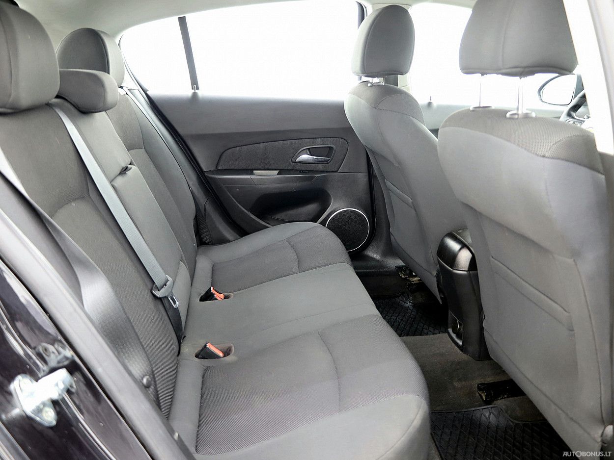 Chevrolet Cruze | 6