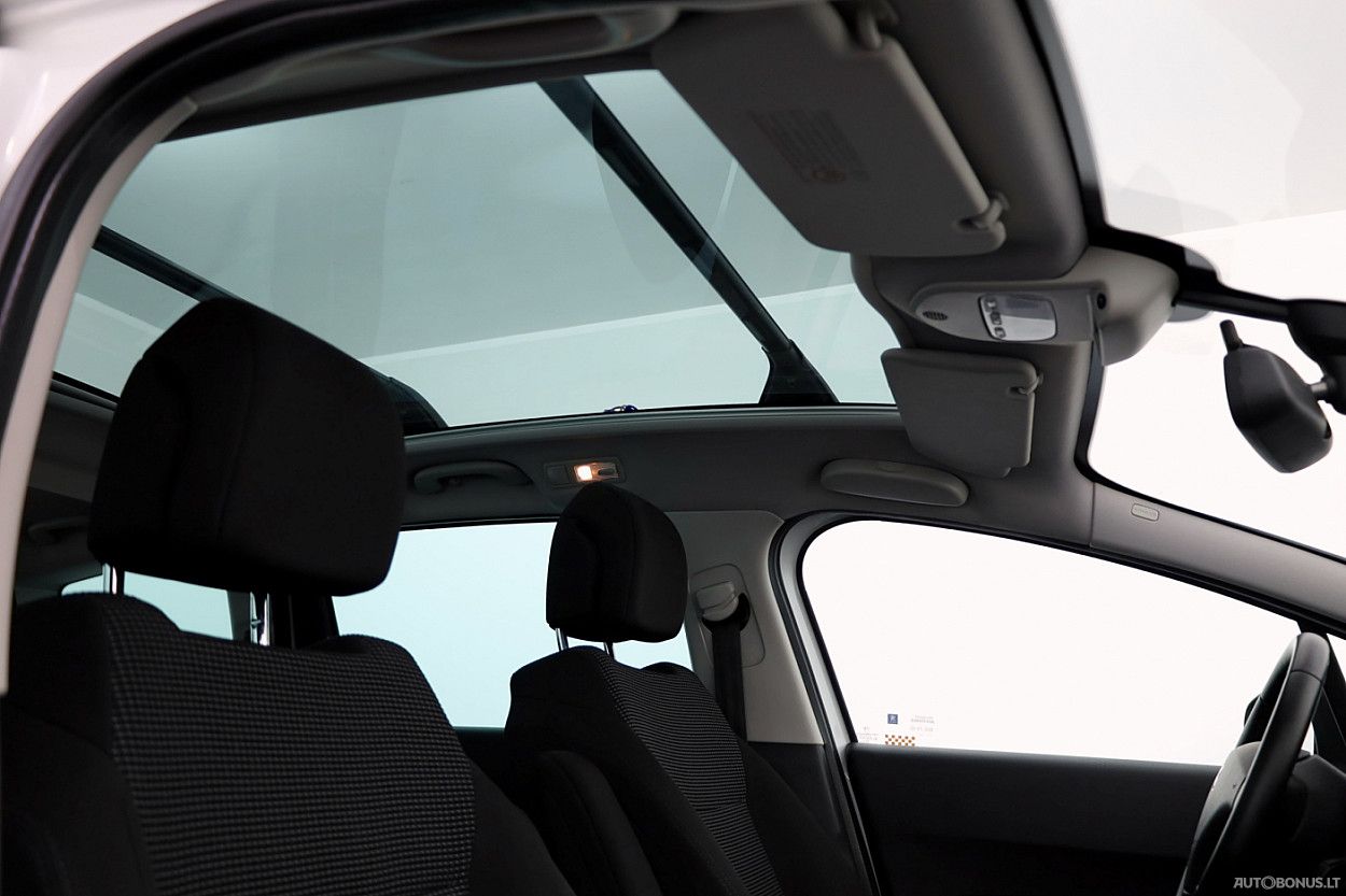 Peugeot 5008 | 7