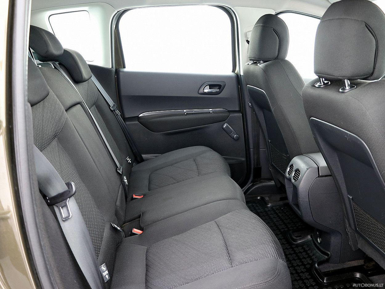 Peugeot 3008 | 6