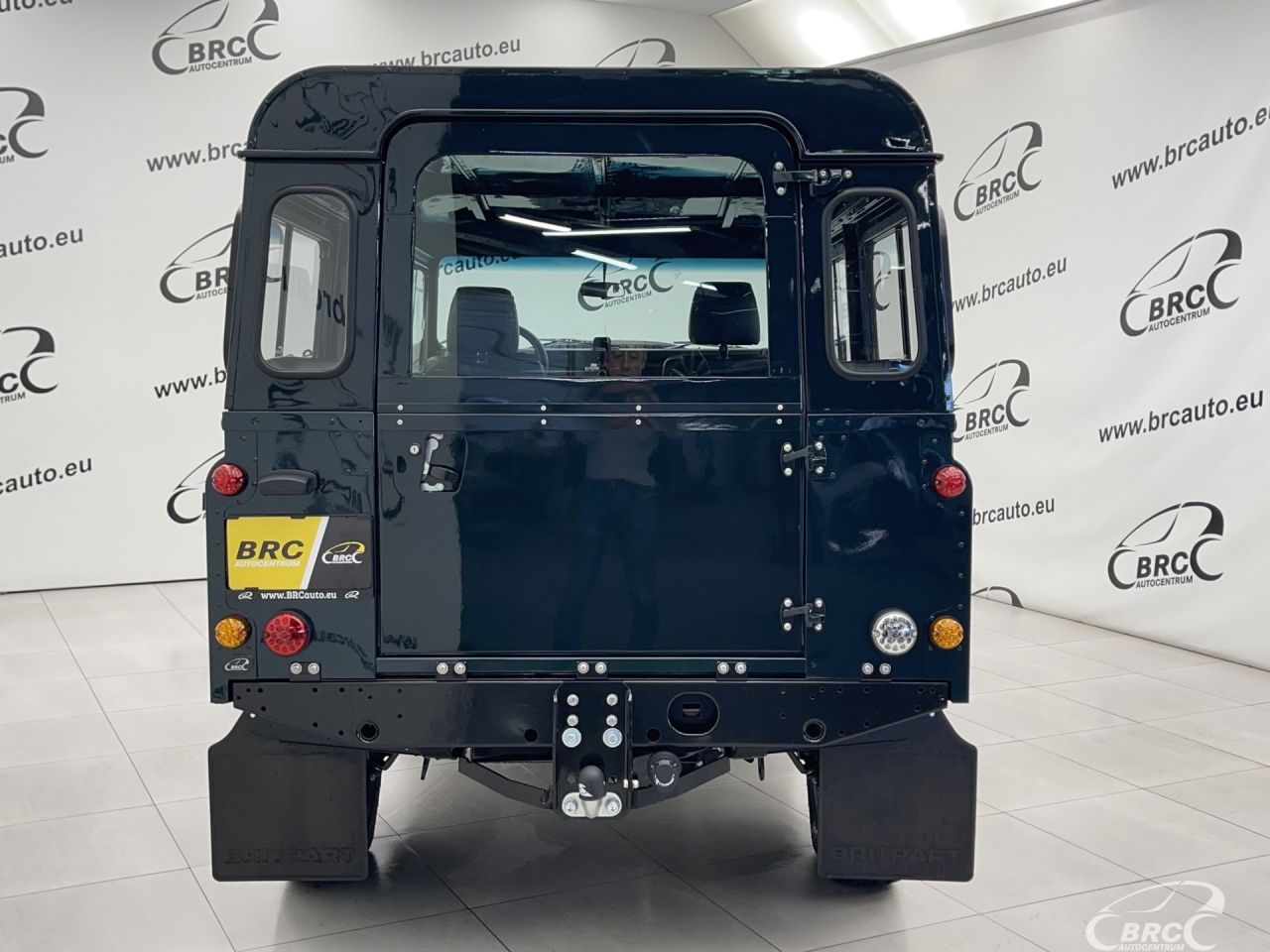 Land Rover Defender | 43
