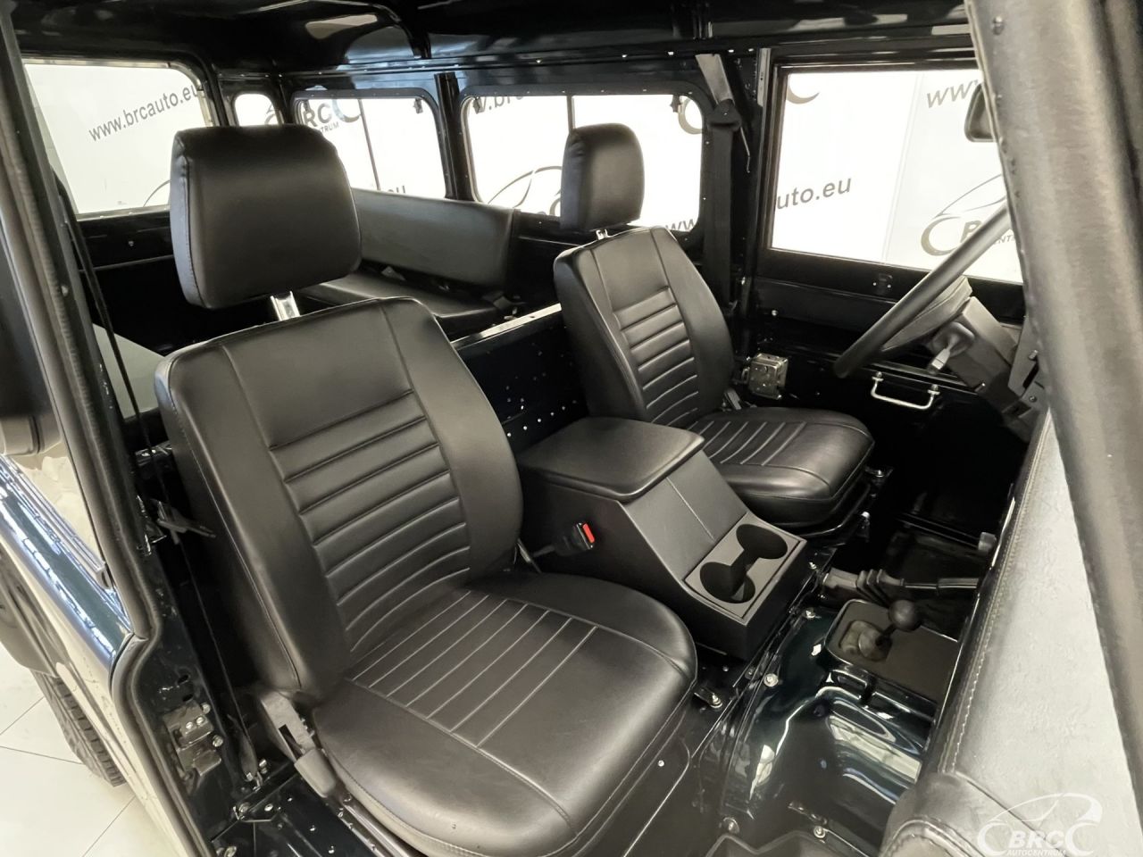 Land Rover Defender | 5