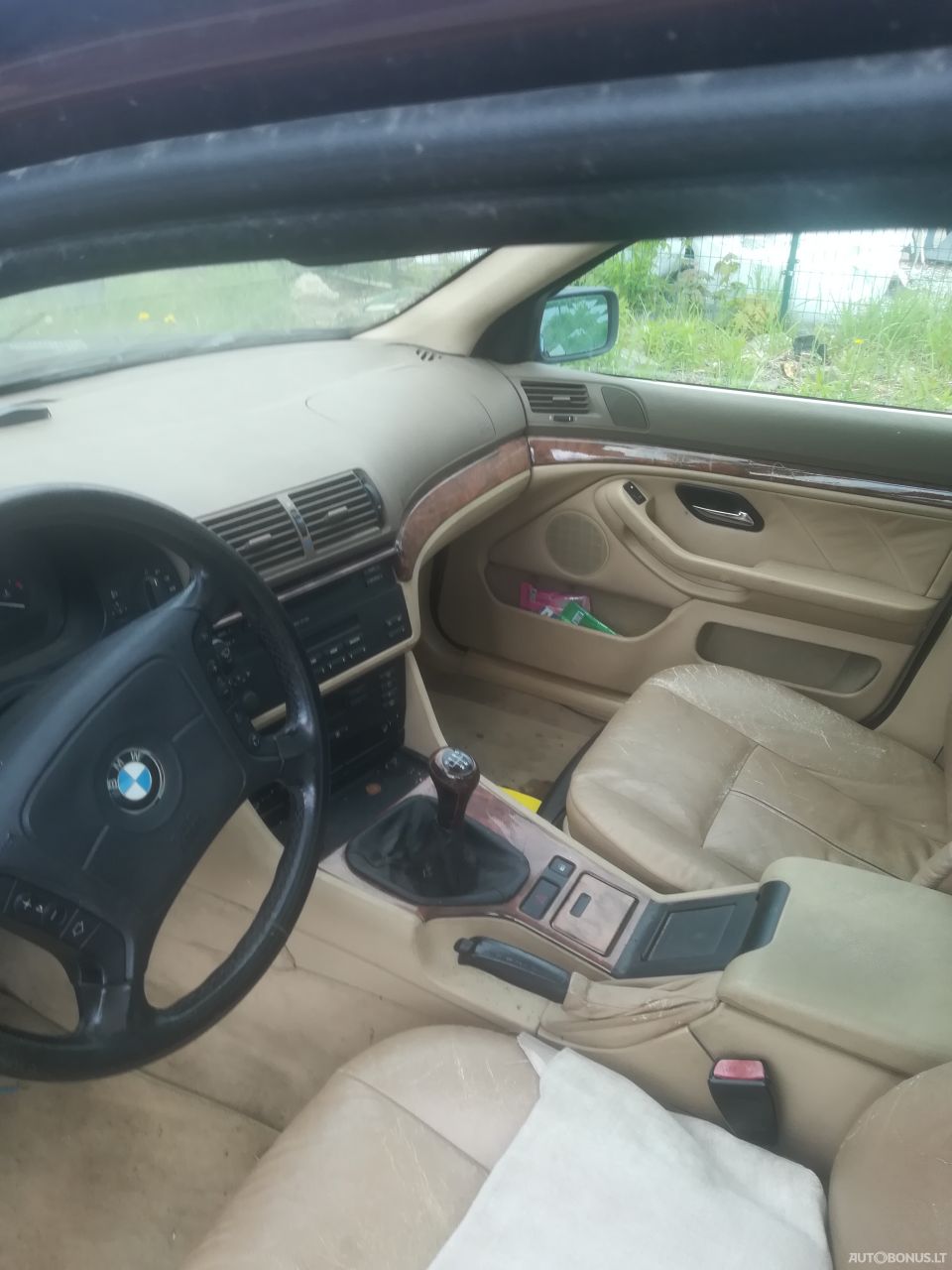 BMW 523 | 5