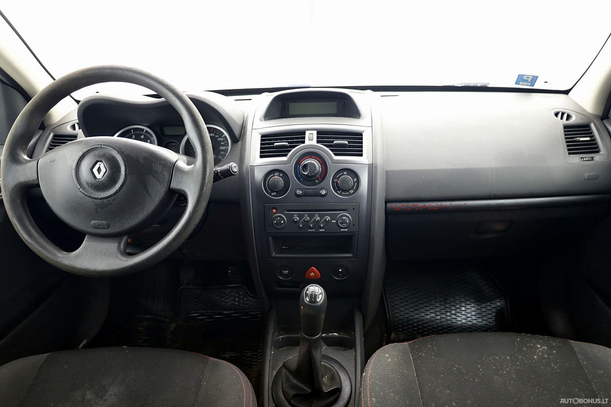 Renault Megane | 4