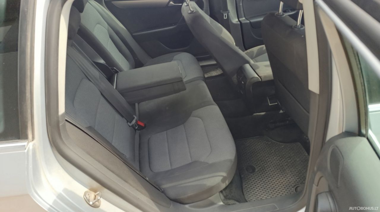 Volkswagen Passat | 8