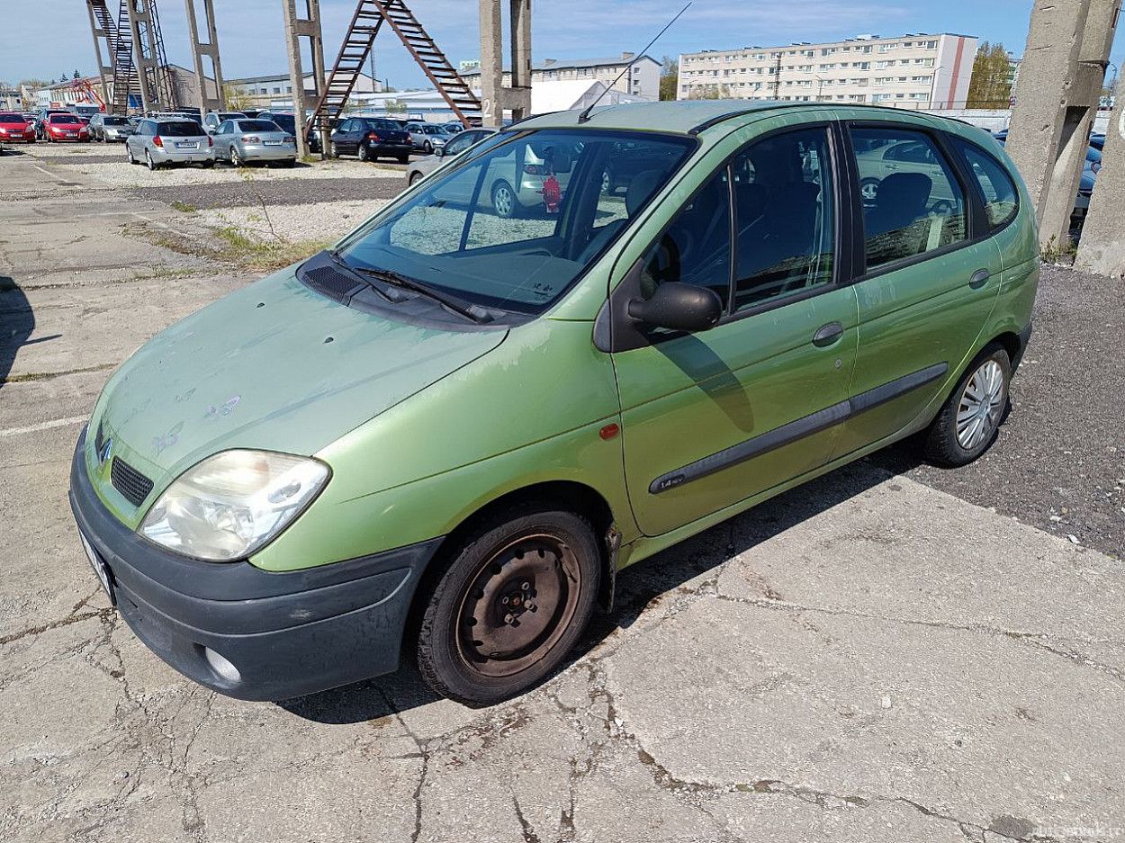 Renault Scenic | 1