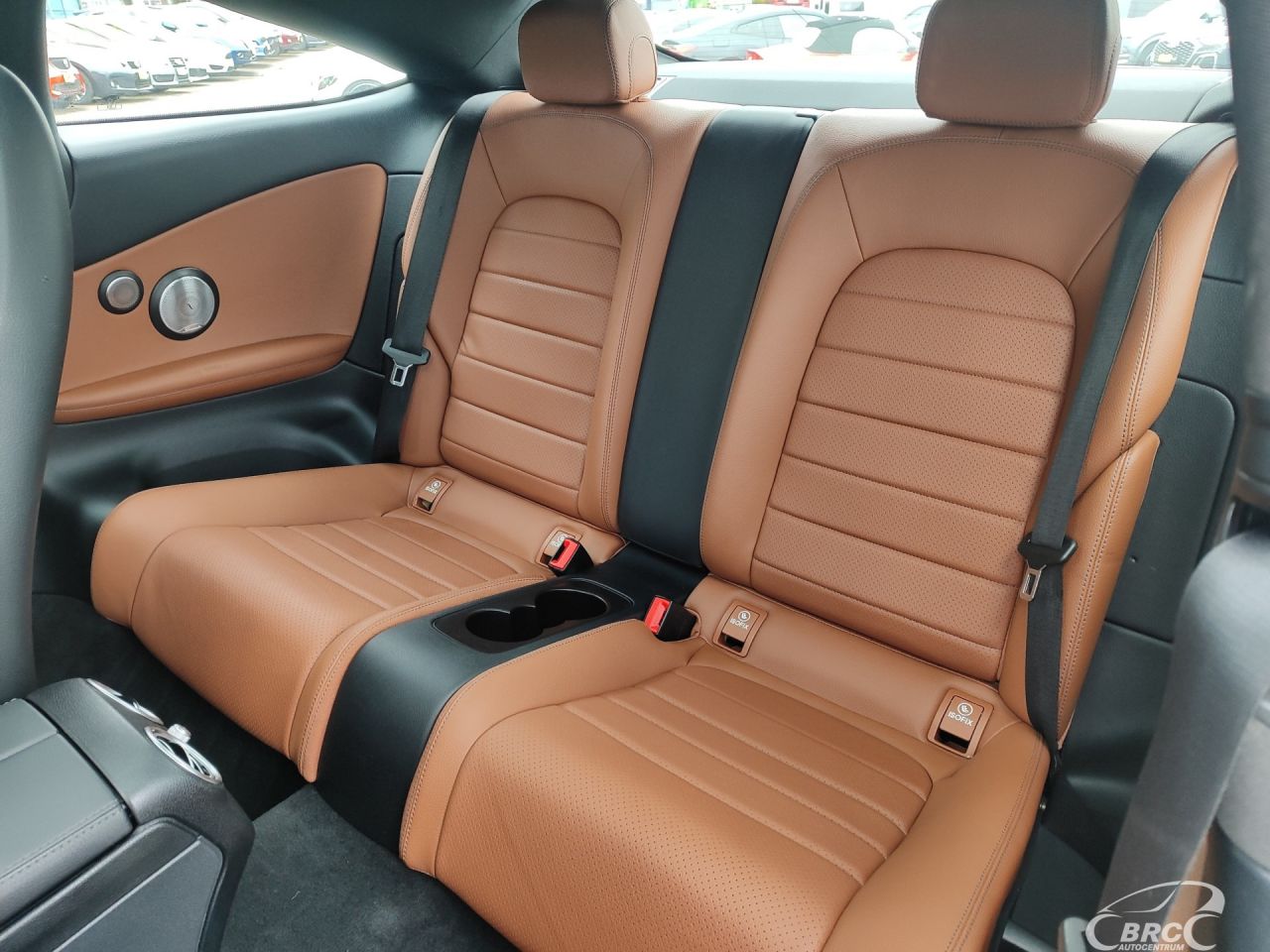 Mercedes-Benz C300 | 11