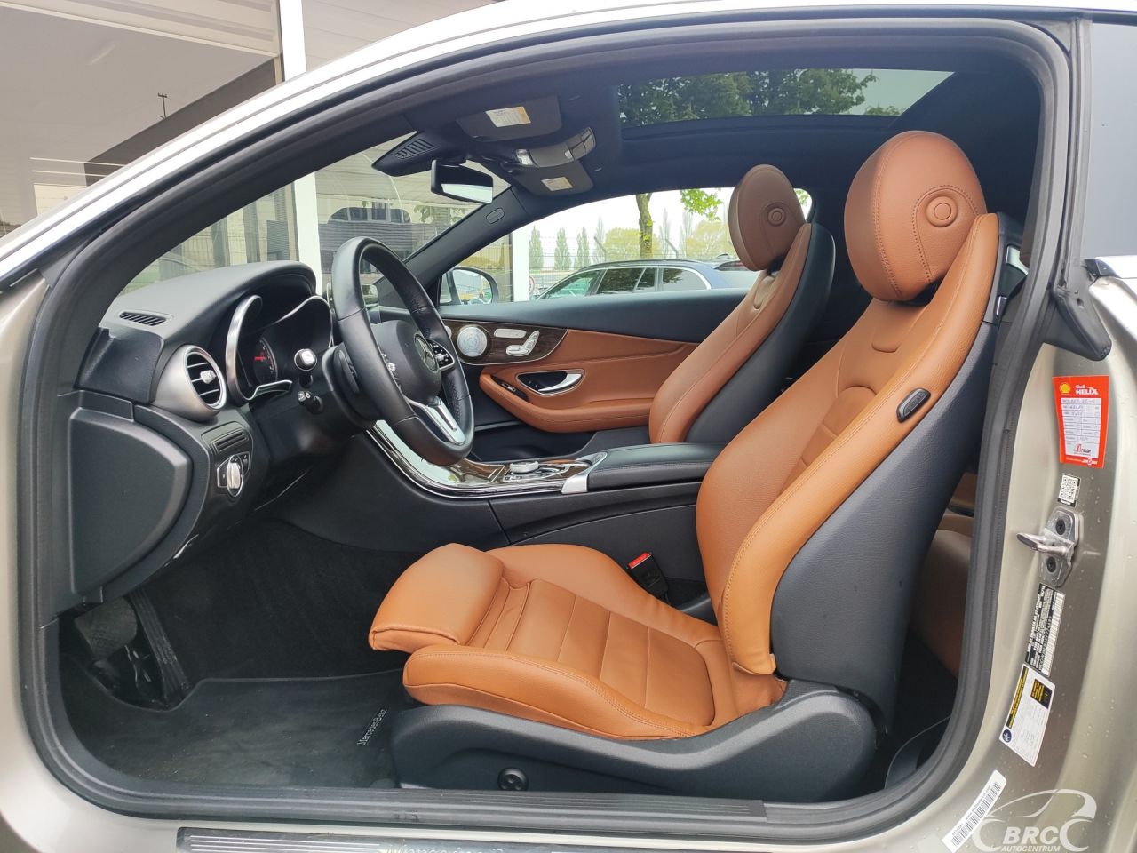 Mercedes-Benz C300 | 16