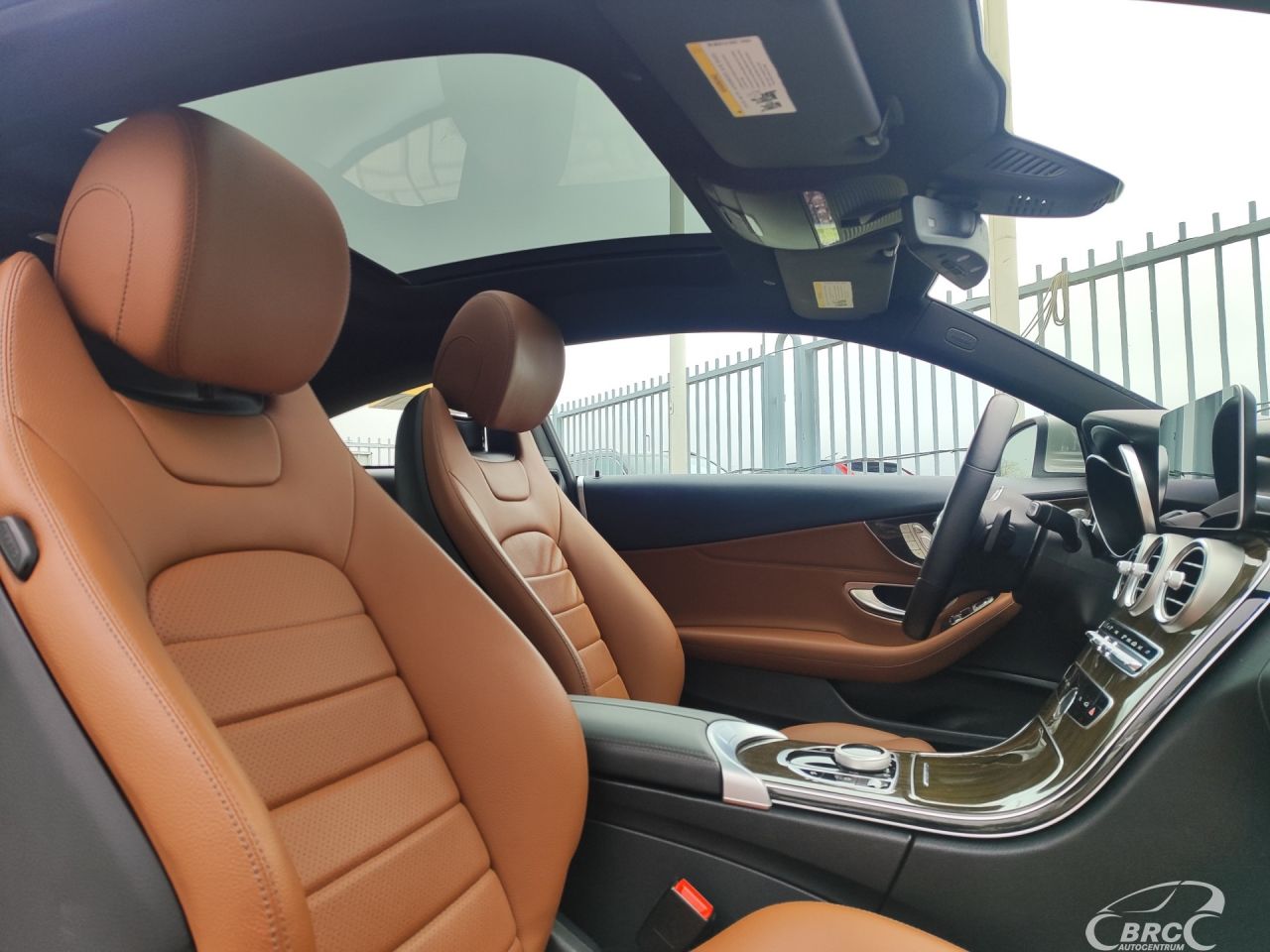 Mercedes-Benz C300 | 7