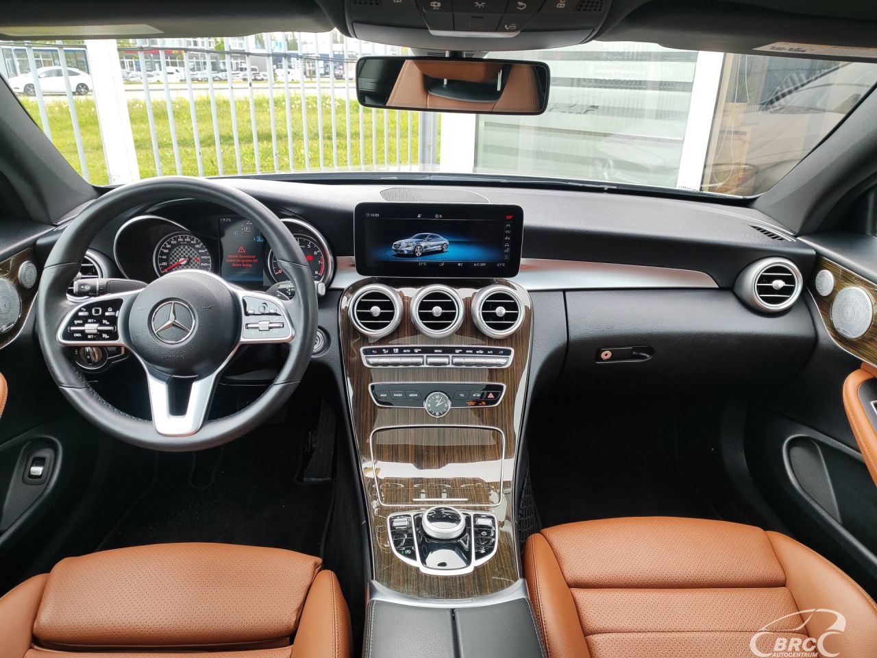 Mercedes-Benz C300 | 3
