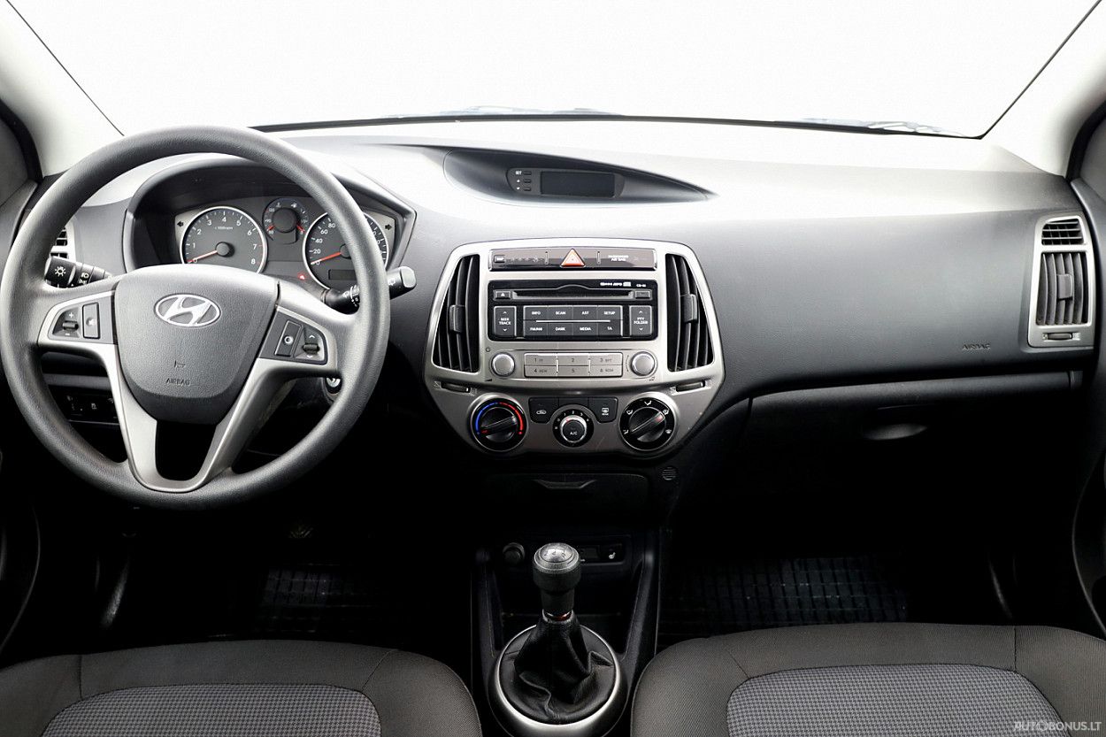 Hyundai i20 | 4