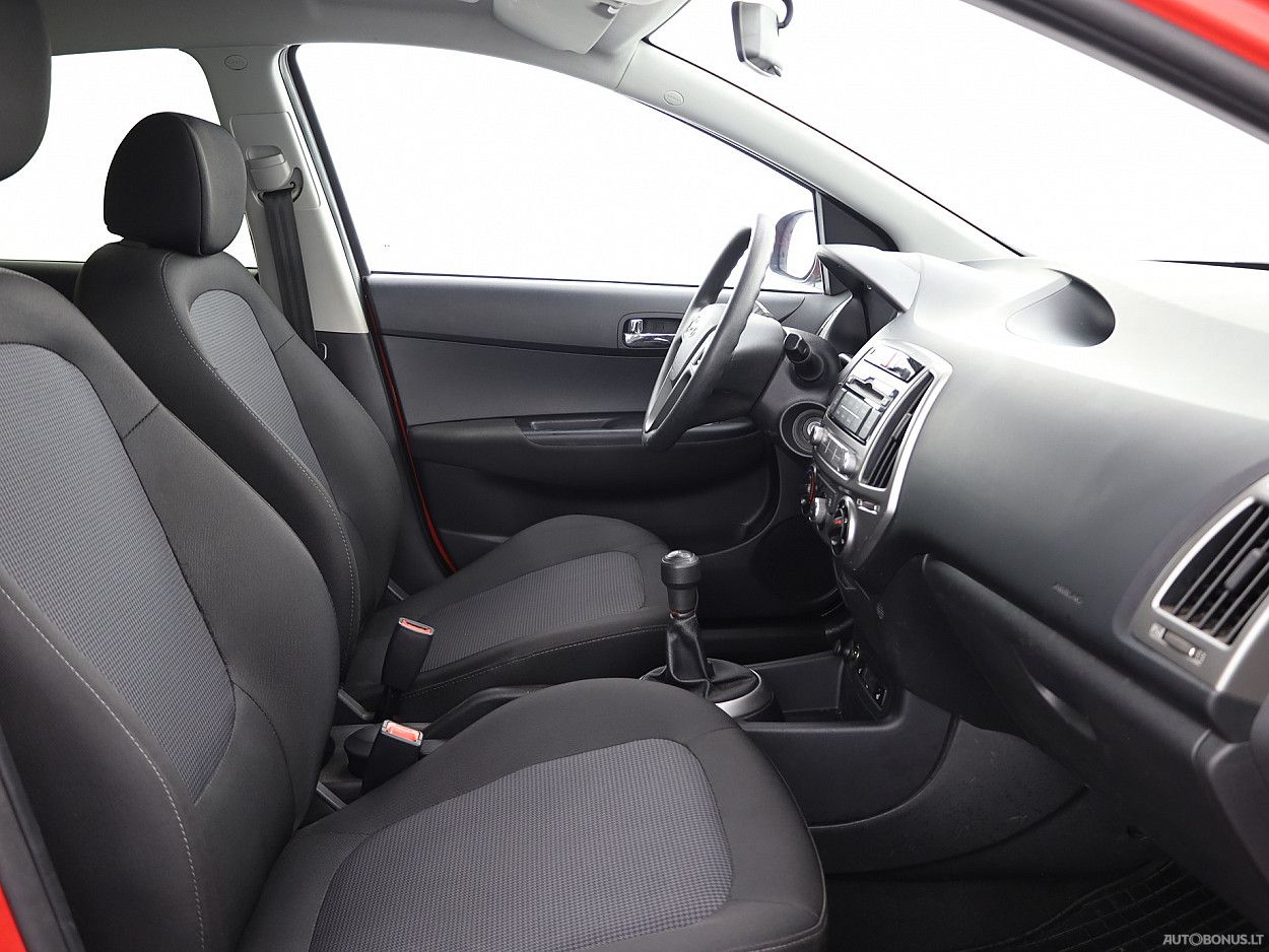 Hyundai i20 | 5