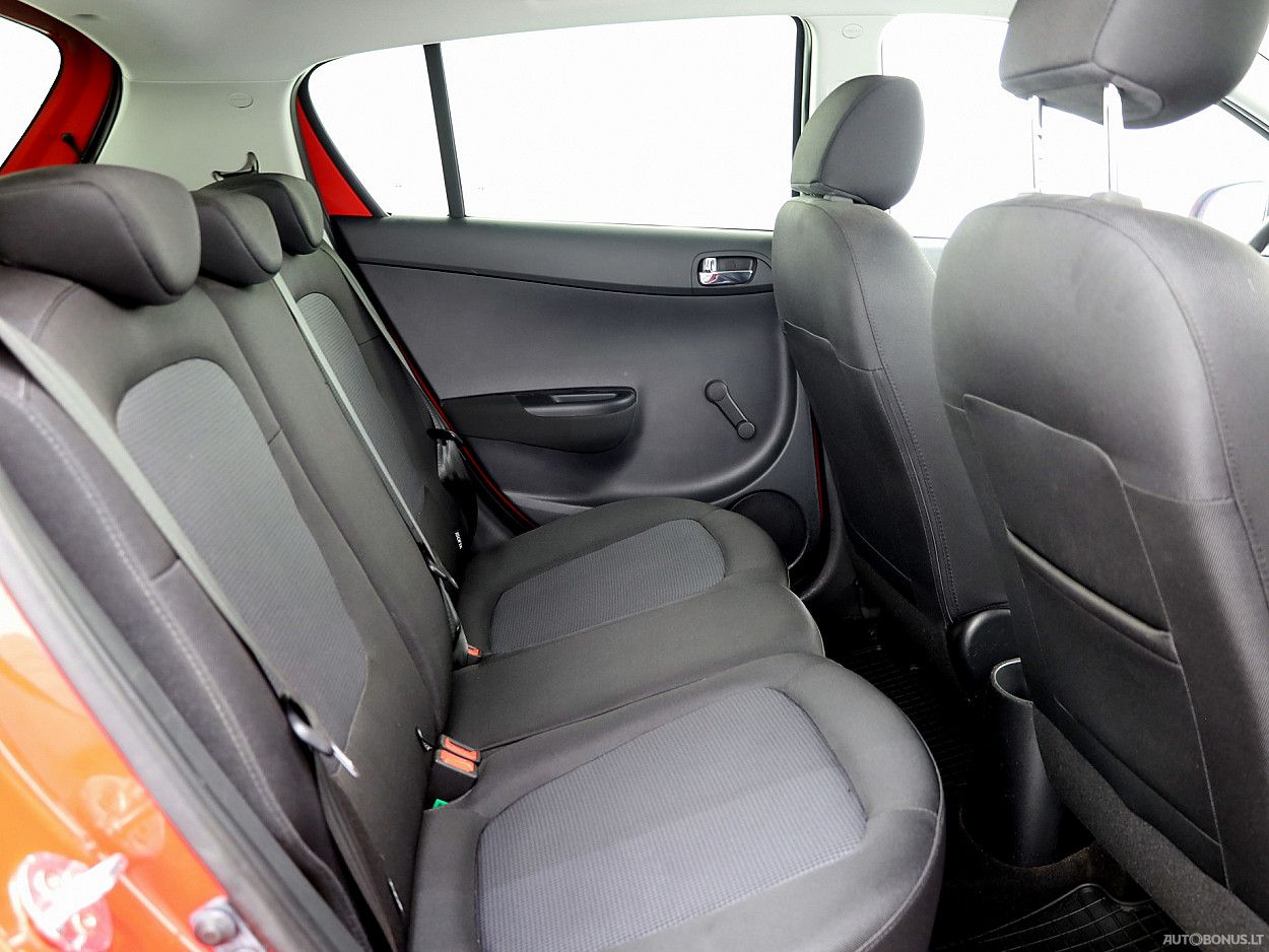 Hyundai i20 | 6