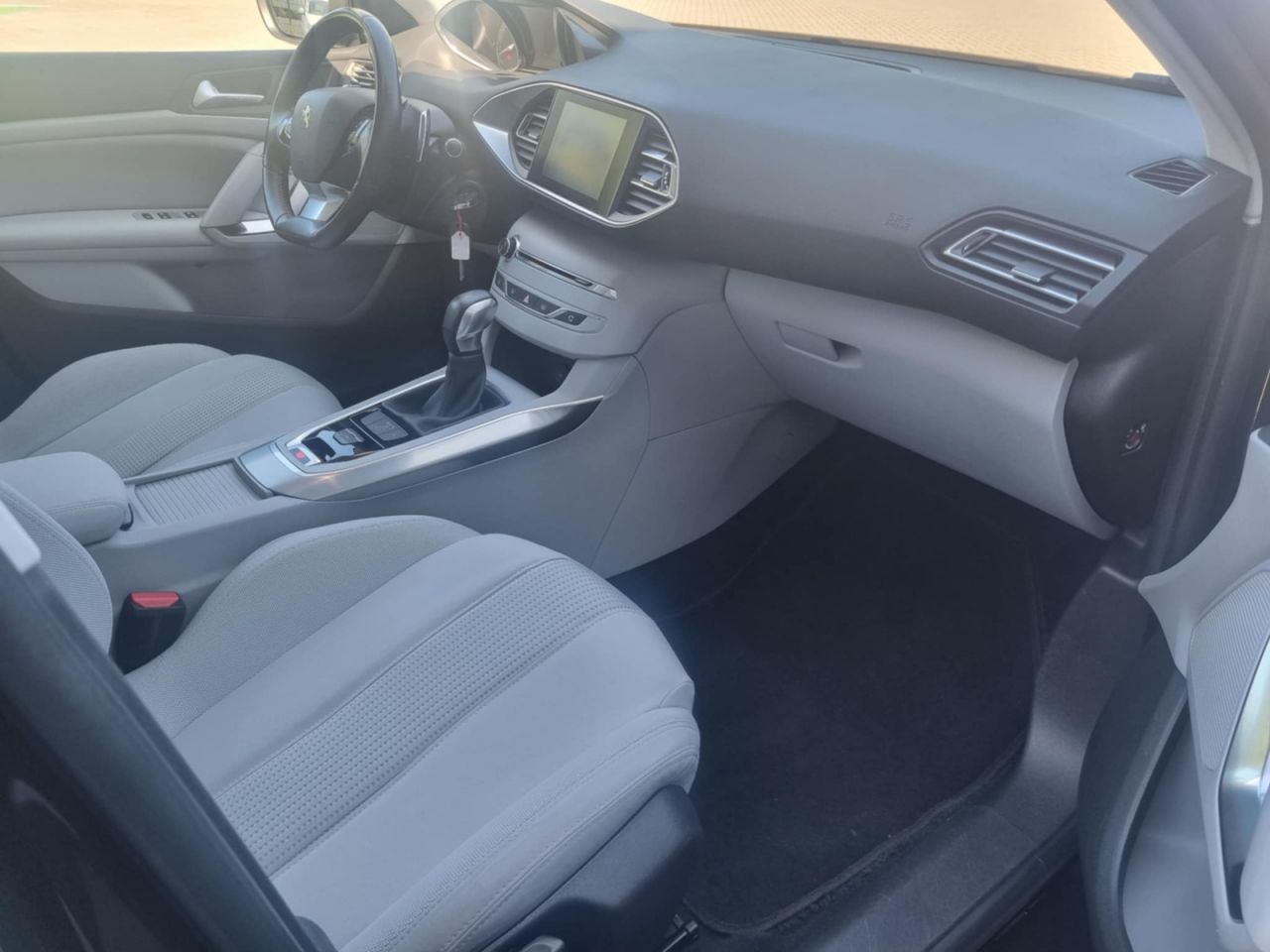 Peugeot 308 | 7