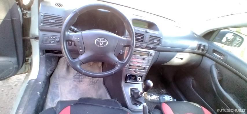 Toyota Avensis | 3