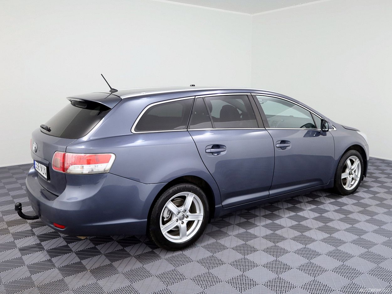 Toyota Avensis | 2