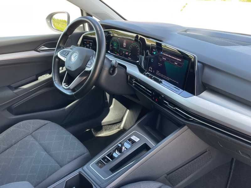 Volkswagen Golf | 6