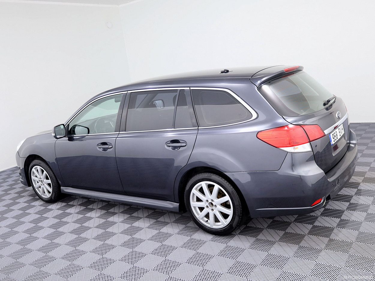 Subaru Legacy | 3