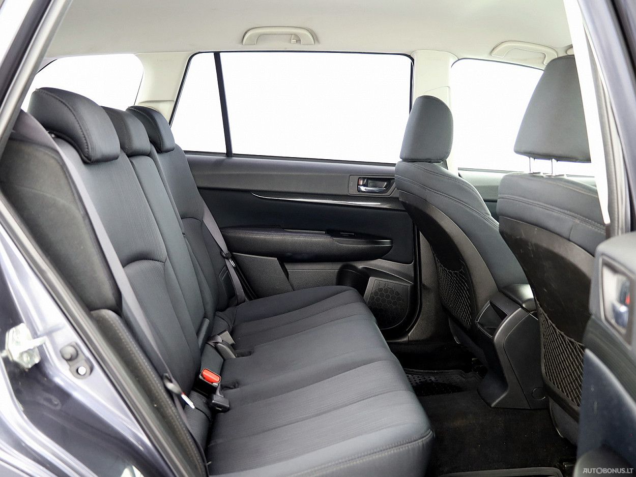 Subaru Legacy | 6
