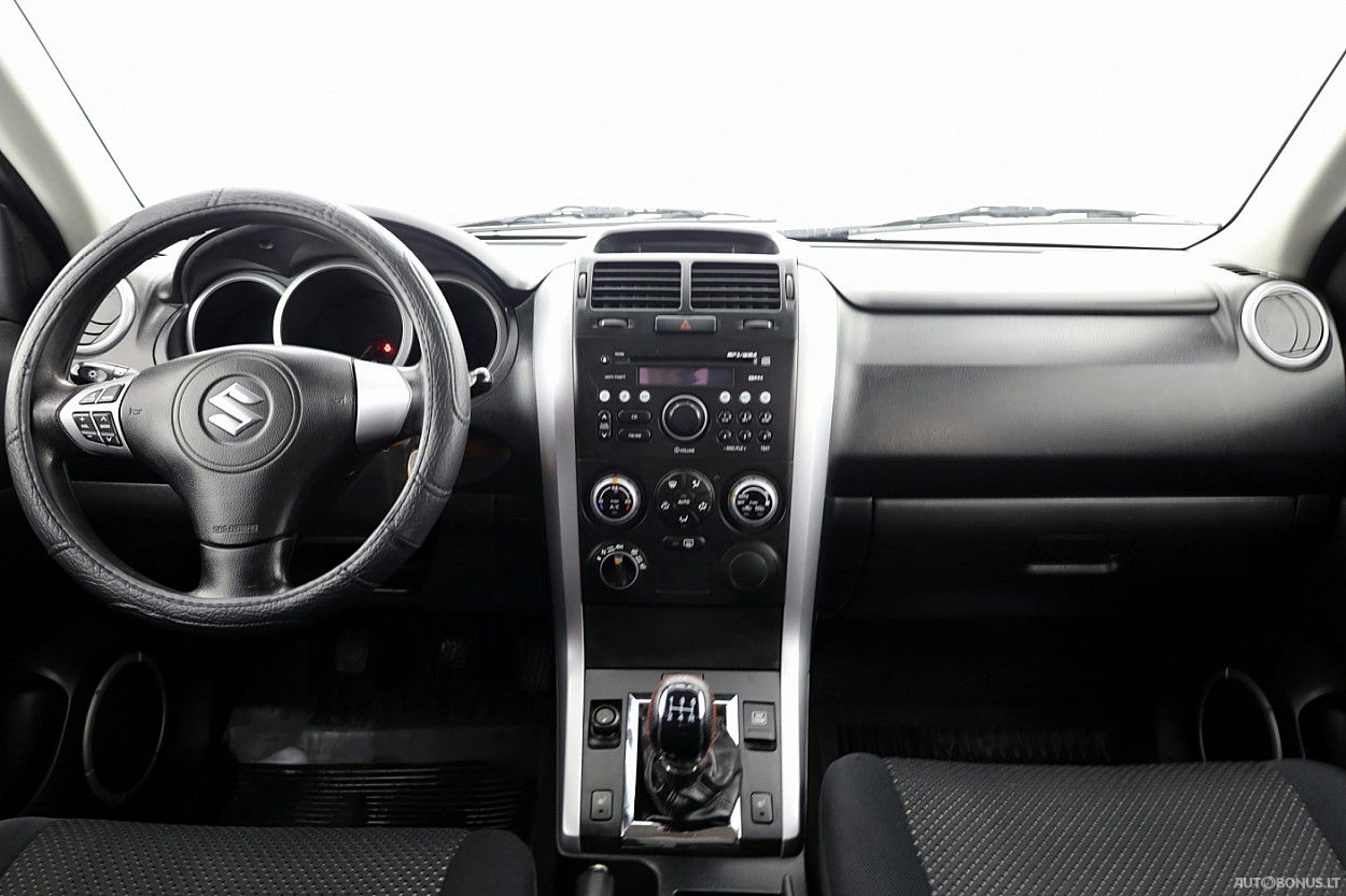 Suzuki Grand Vitara | 4