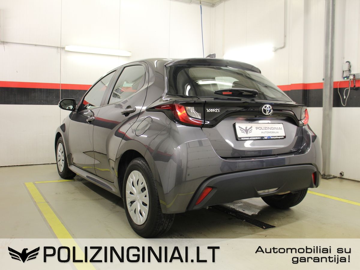 Toyota Yaris | 3
