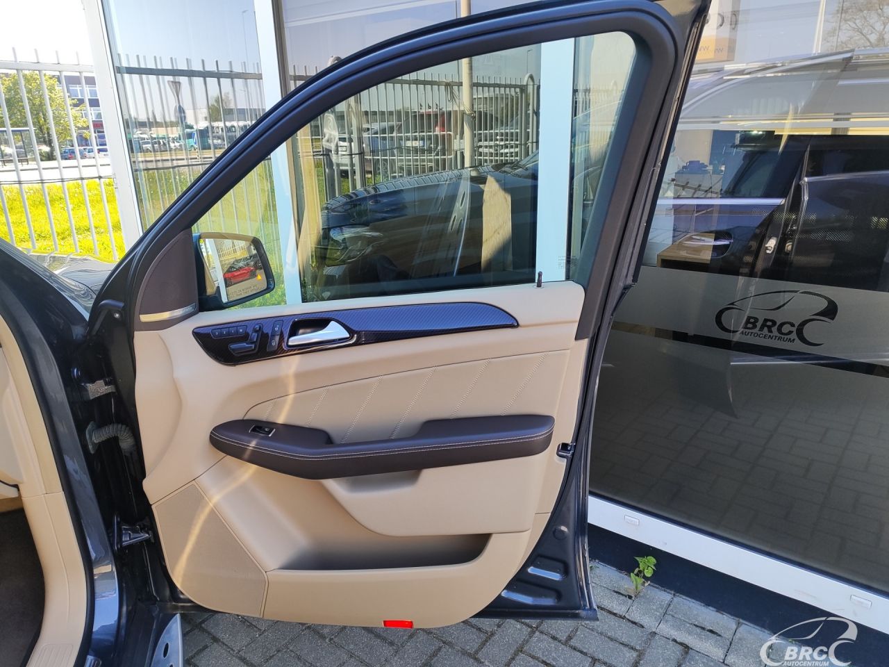 Mercedes-Benz GL450 | 5