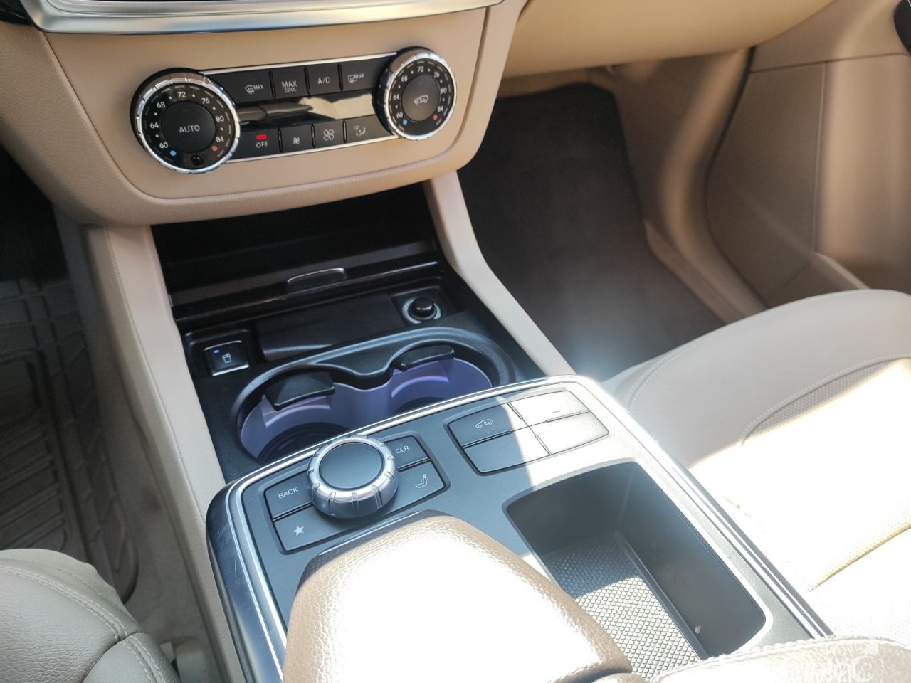 Mercedes-Benz GL450 | 29
