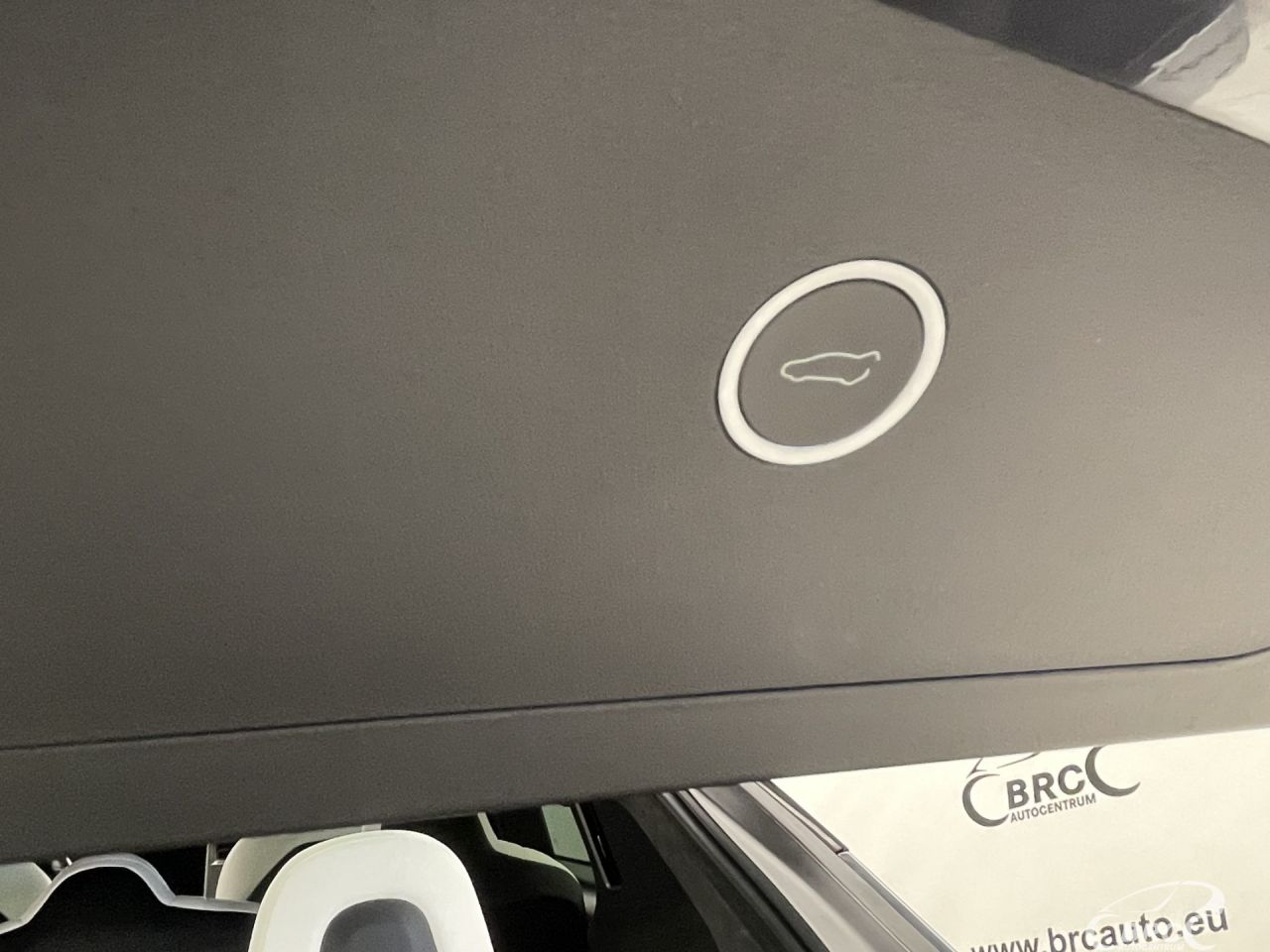 Tesla Model X | 42