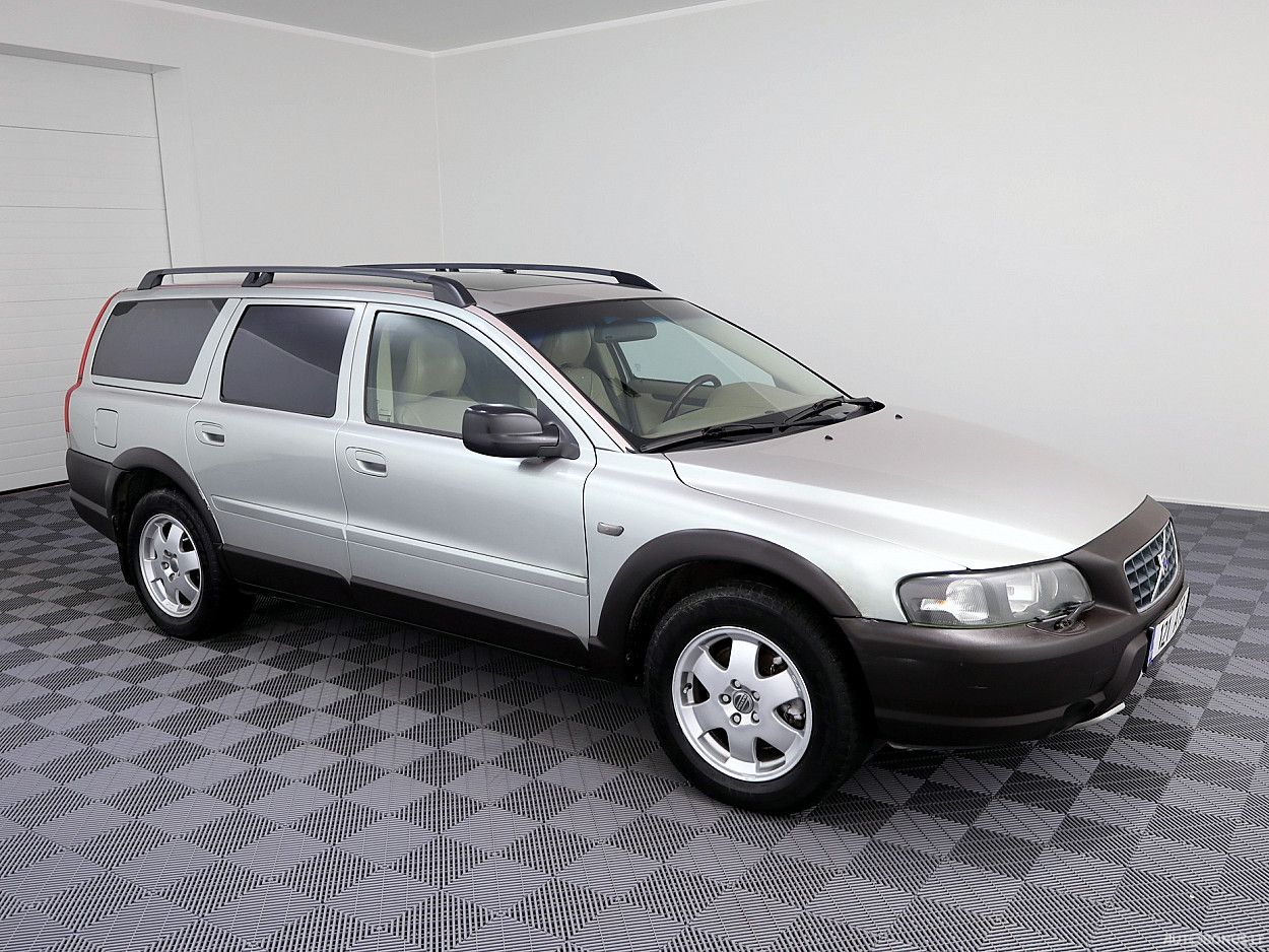 Volvo XC70, 2.4 l., Универсал