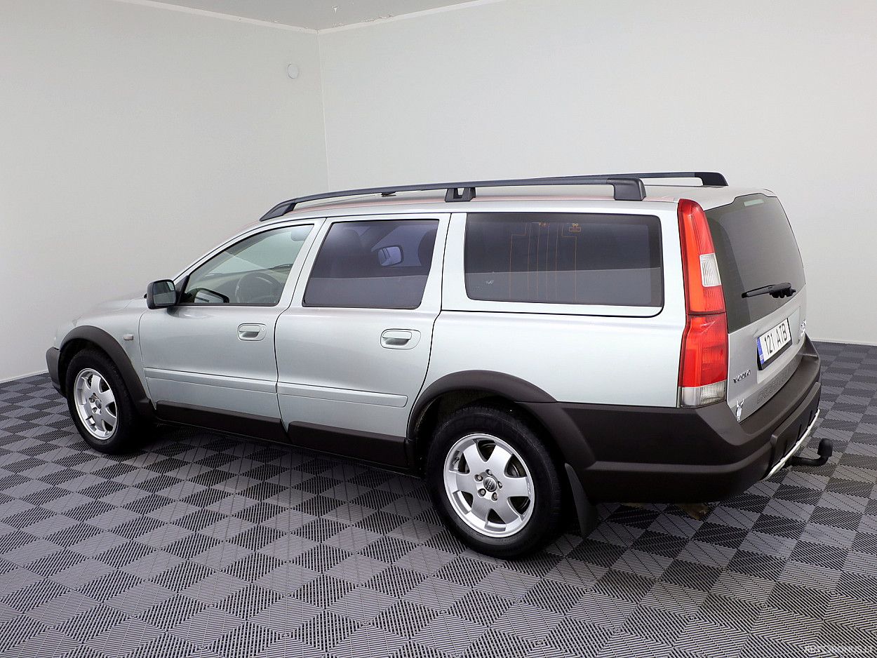 Volvo XC70 | 3