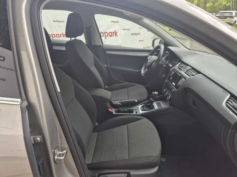 Skoda Octavia | 7