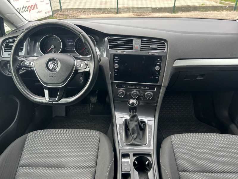 Volkswagen Golf | 7