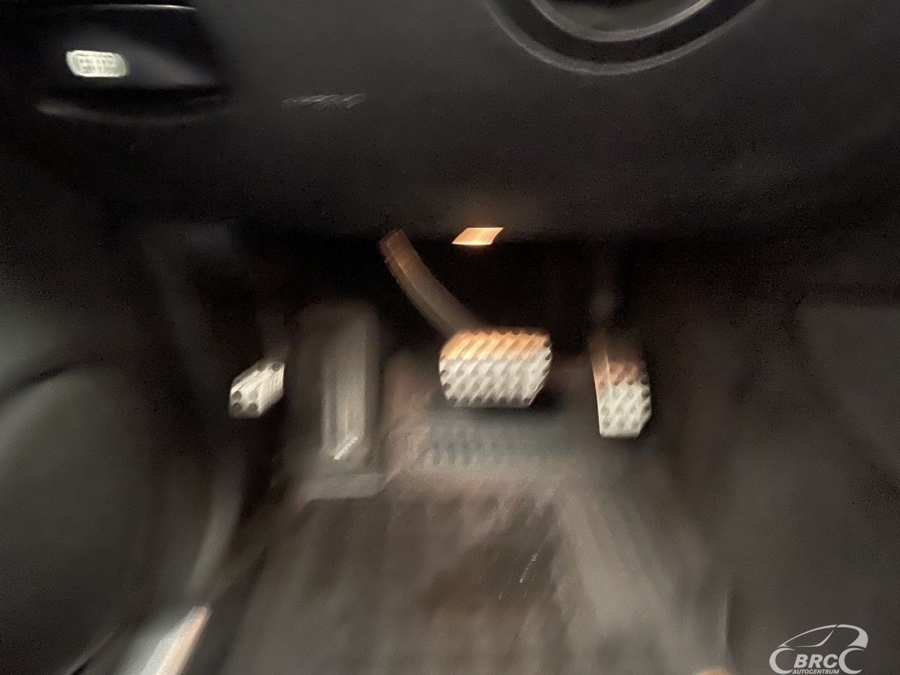 Mercedes-Benz ML350 | 29