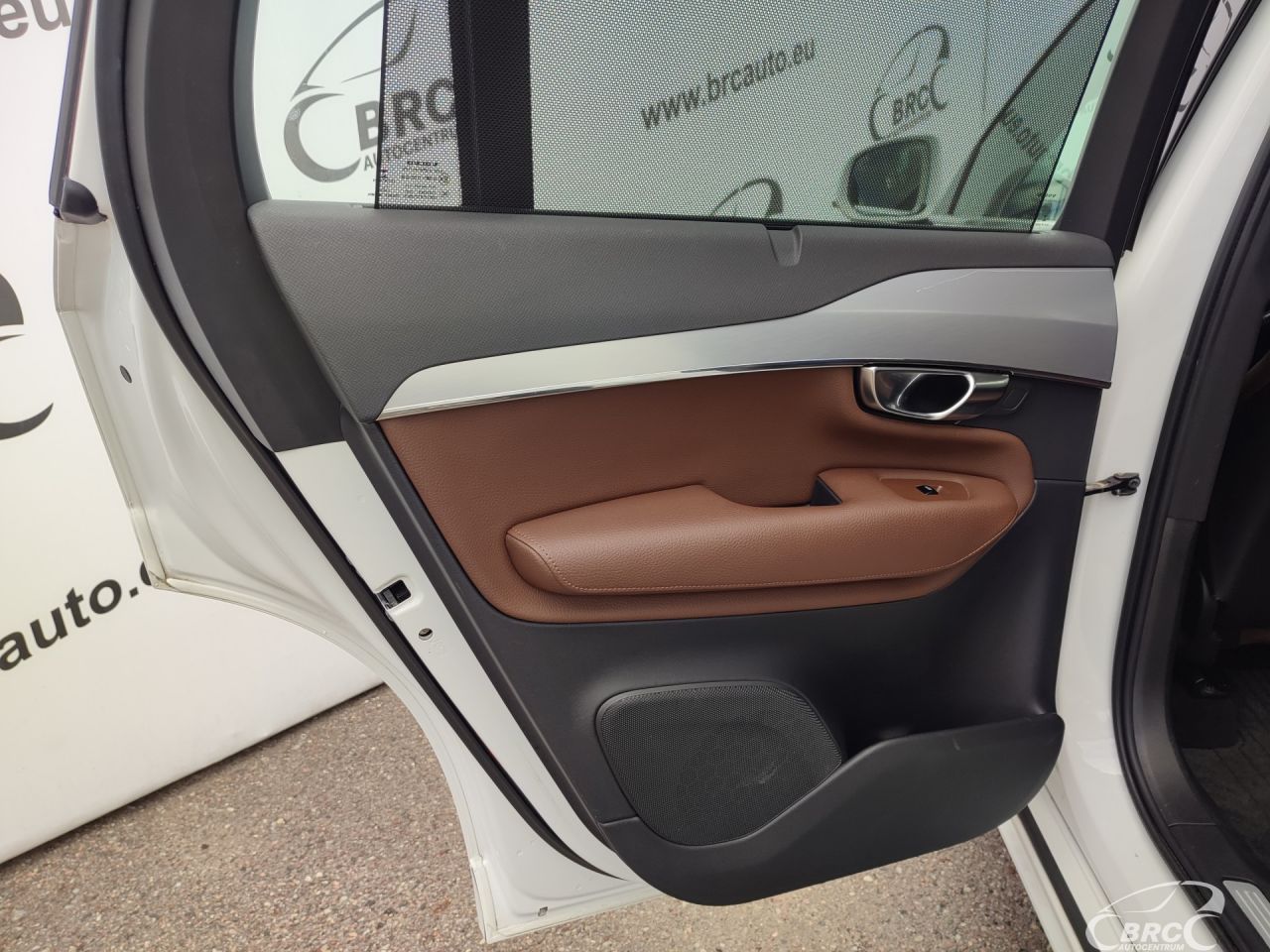 Volvo XC90 | 16