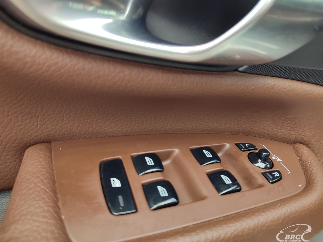 Volvo XC90 | 21