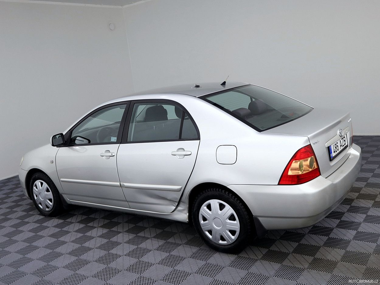 Toyota Corolla | 3