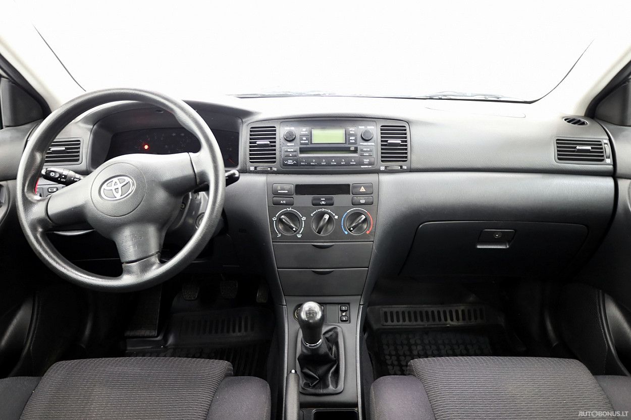 Toyota Corolla | 4