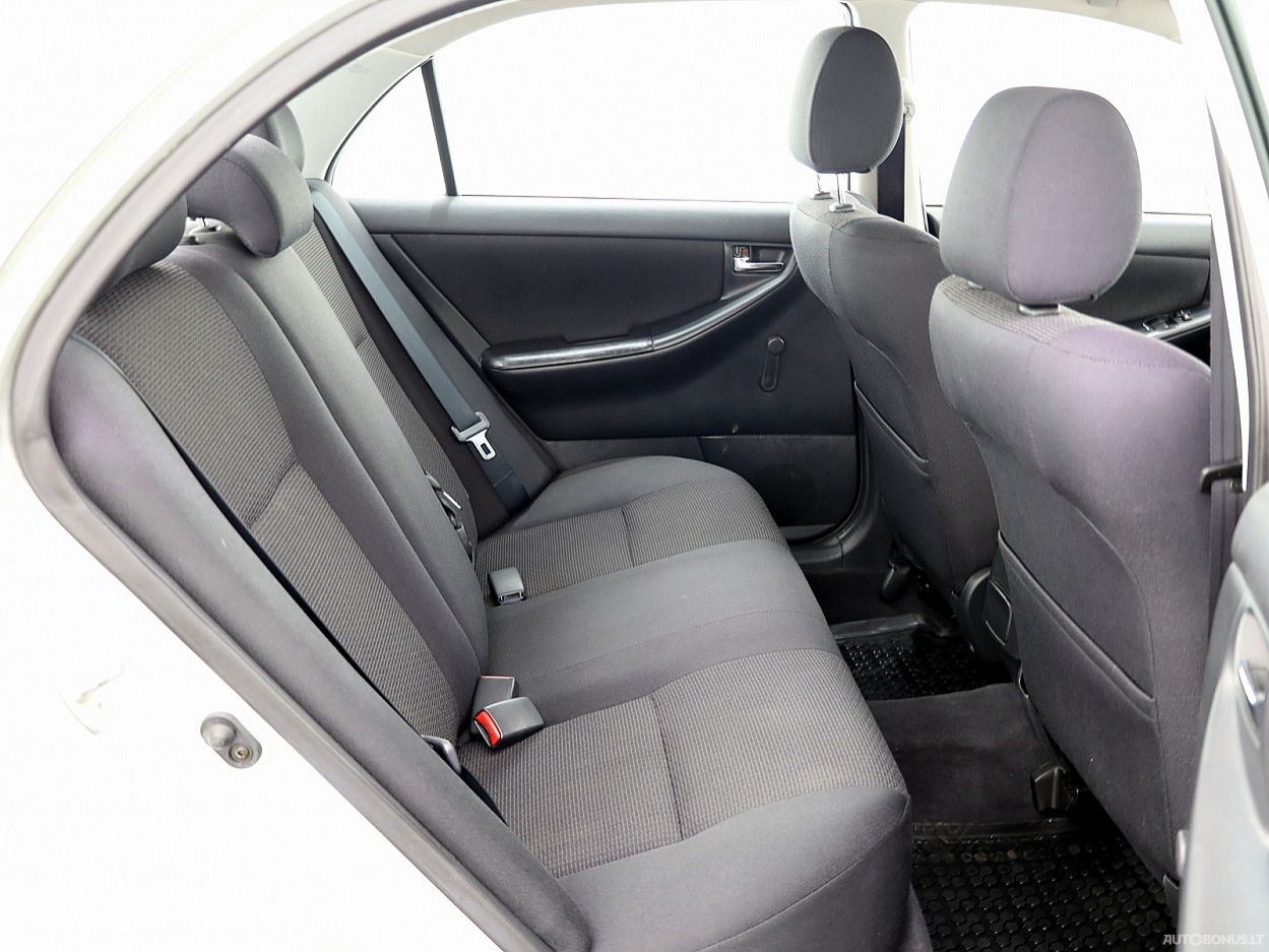 Toyota Corolla | 6