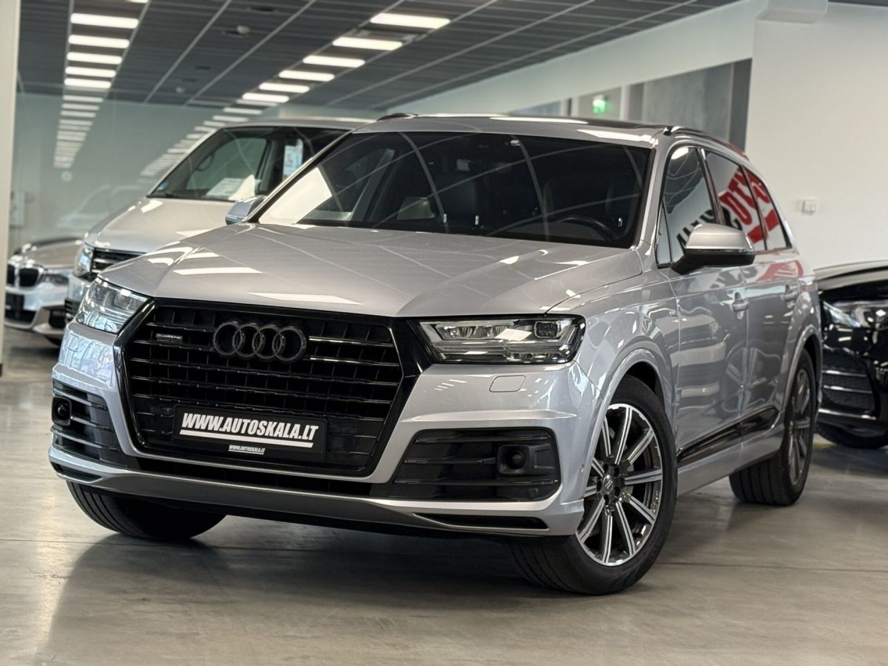 Audi Q7 | 1