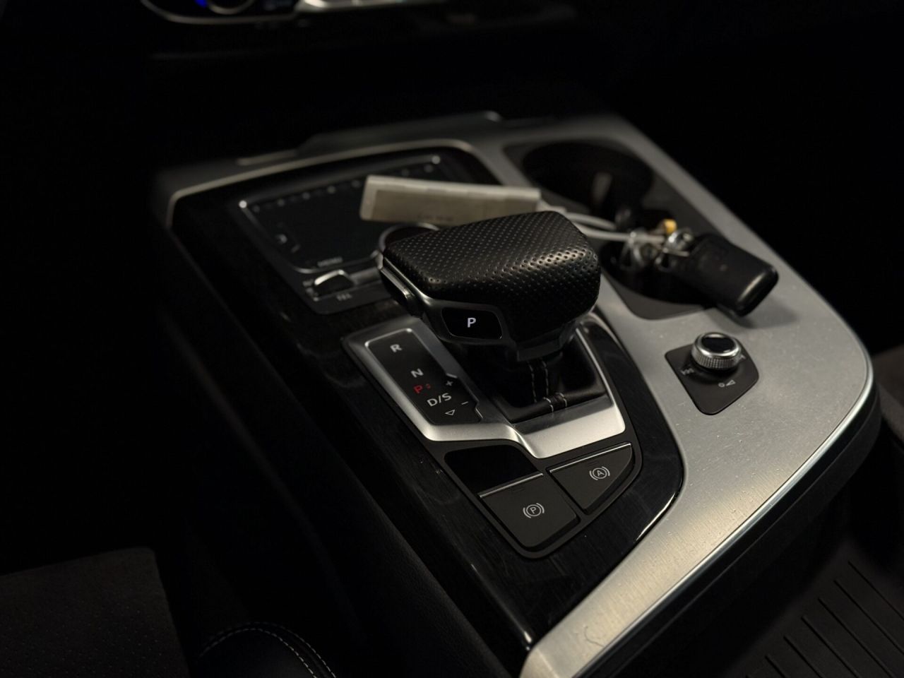 Audi Q7 | 9