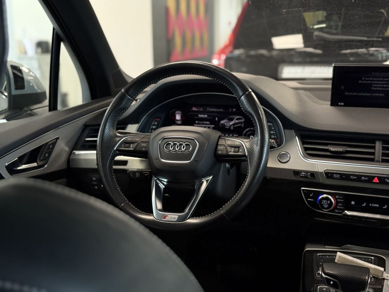Audi Q7 | 16