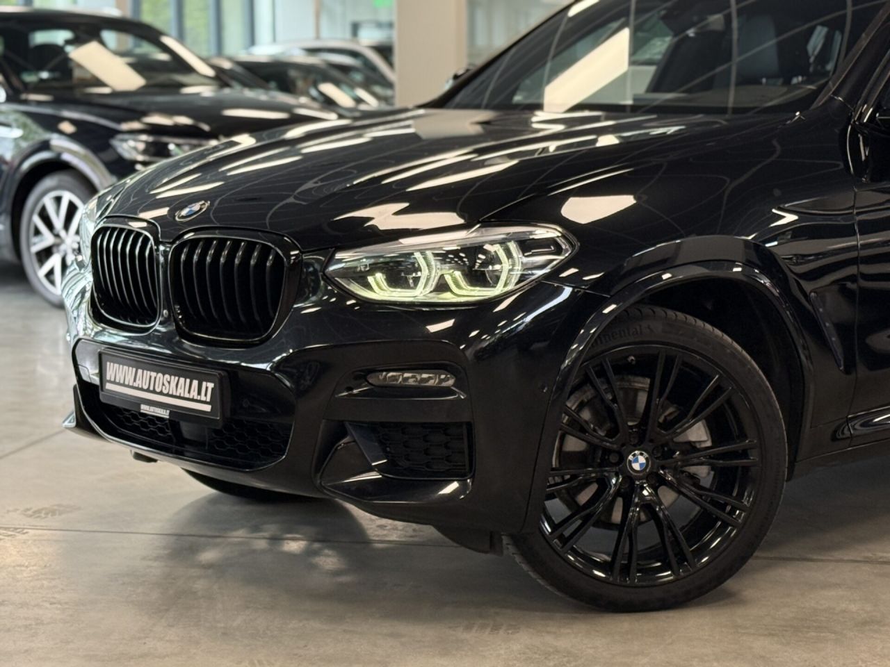 BMW X4 | 28