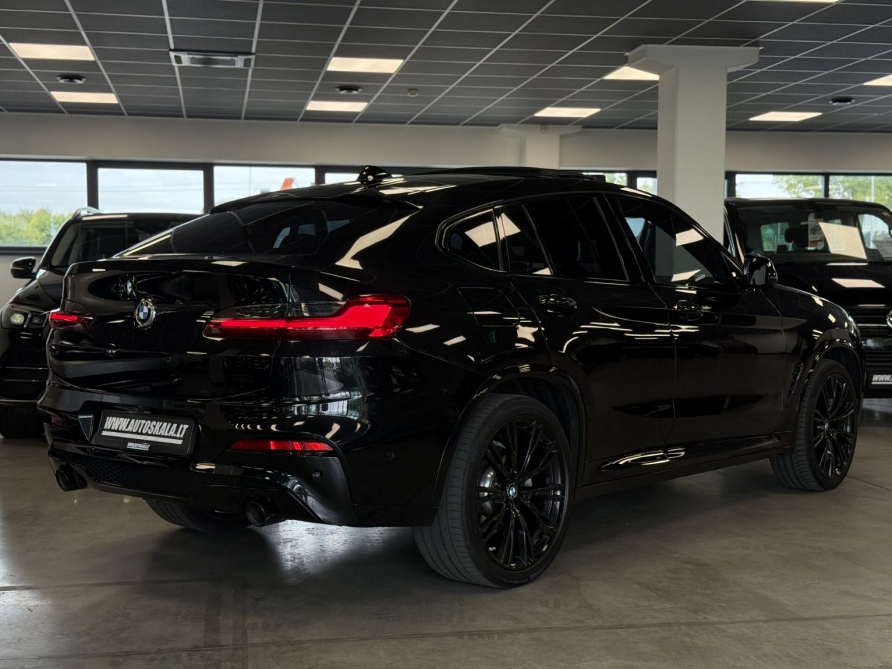 BMW X4 | 6
