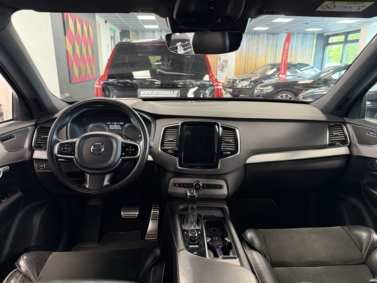 Volvo XC90 | 3
