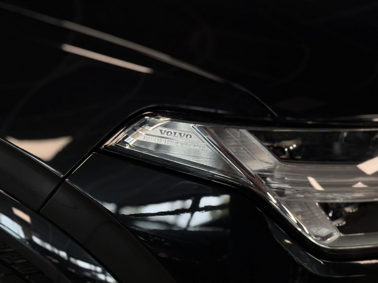 Volvo XC90 | 33