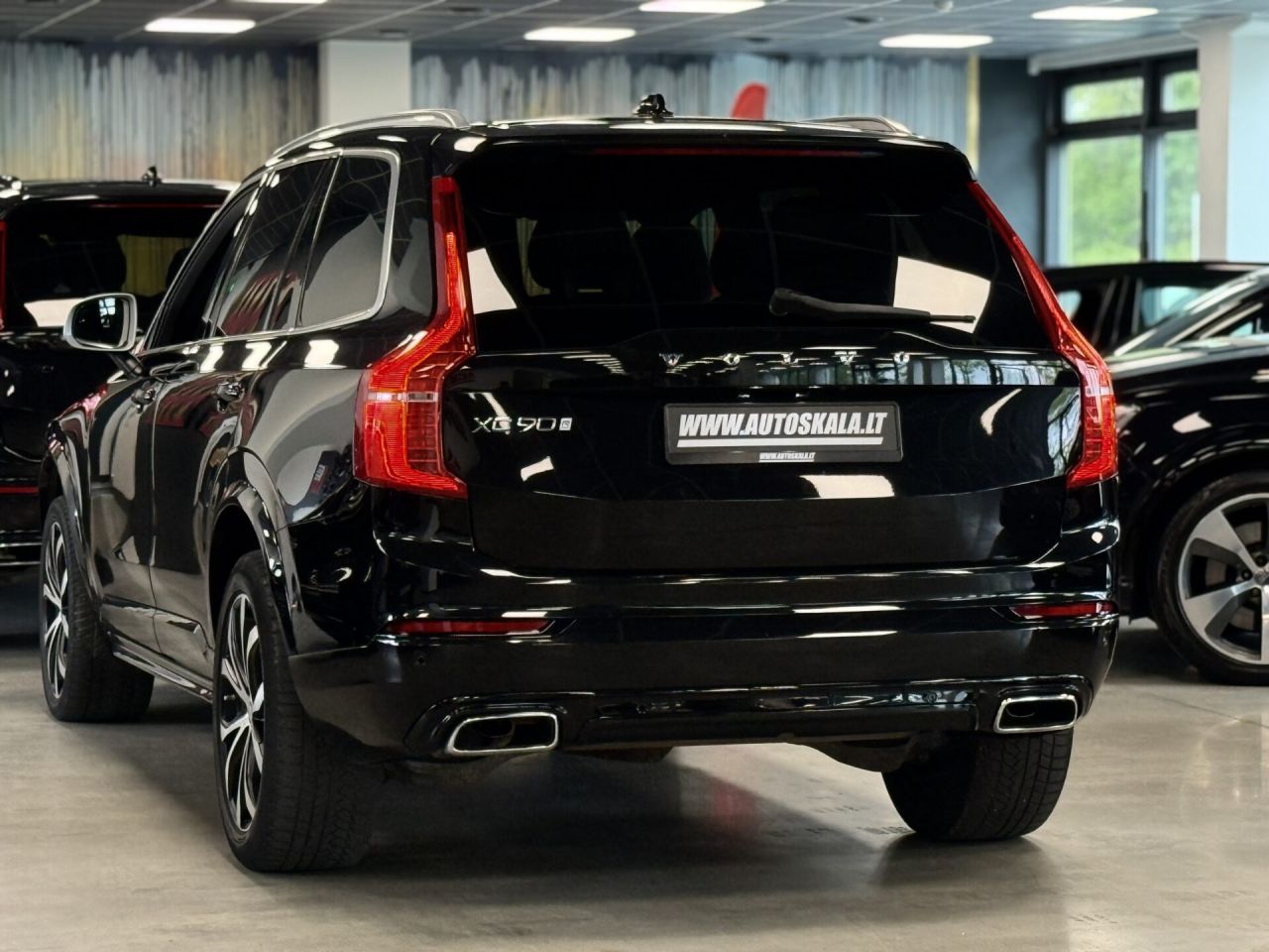 Volvo XC90 | 7