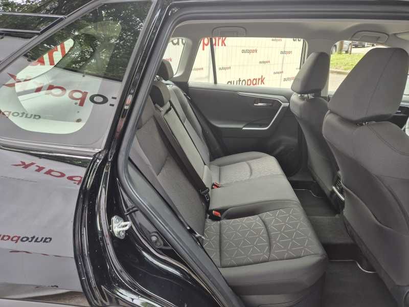 Toyota RAV4 | 5